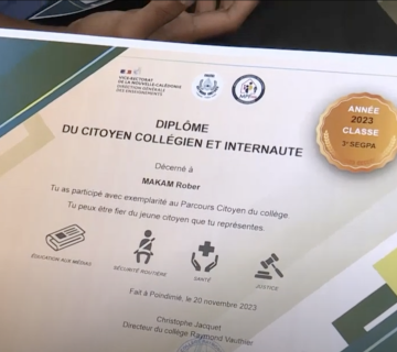 De futurs citoyens diplômés au collège de Poindimié ©Caledonia