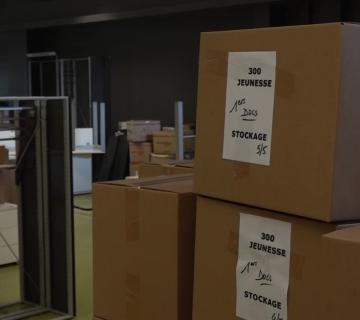 CARTONS