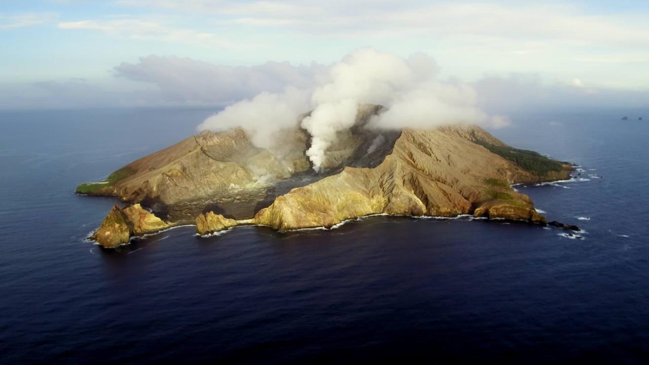 VIVRE AVEC LES VOLCANS
